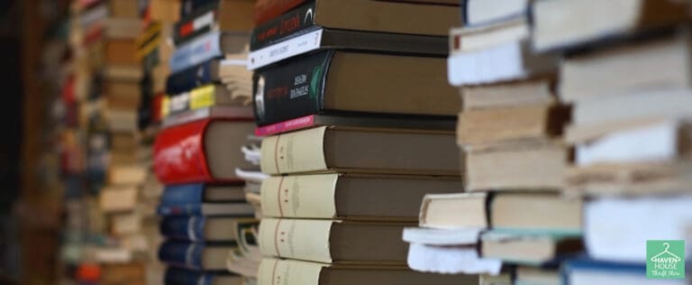Everything You Need to Know About Thrifting Books